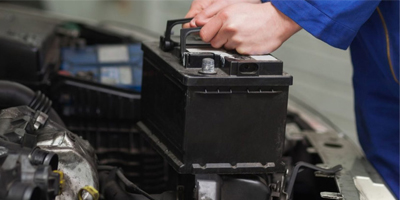 Instalación de batería de coche.jpg